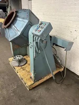 3439-210 Patterson Type Electric Tilt, Chain Driven Industrial Pebble / Ball Mill