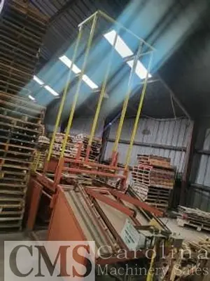 USED BRONCO PALLET SYSTEMS PALLET NAILER