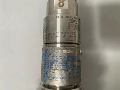 USED UNITED ELECTRIC SERIES 12 12SHDN3B 316L PRESSURE SWITCH 3-50 PSI