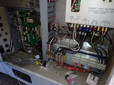 USED 2006 HAAS SL20T