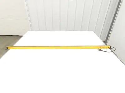 Scientific Technologies STI MC4248RE Light Curtain Receiver Micro Safe 48" Long