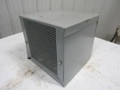 A-B Allen Bradley 1321-3RA35-B Line Reactor 600V 35A 3Ph 50/60 Hz