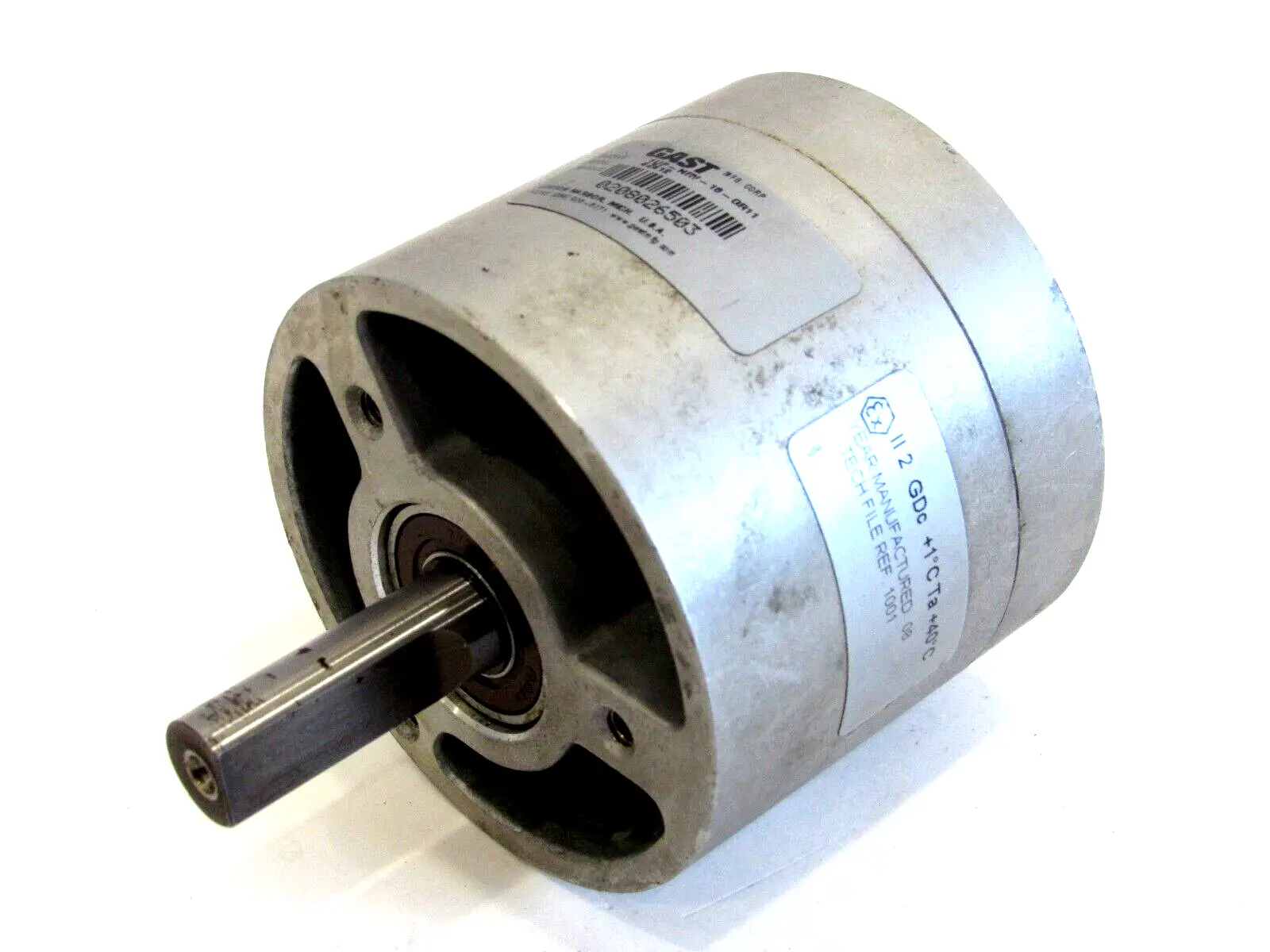 NEW GAST 1UP-NRV-16-GR11 GEAR MOTOR 1UPNRV16GR11