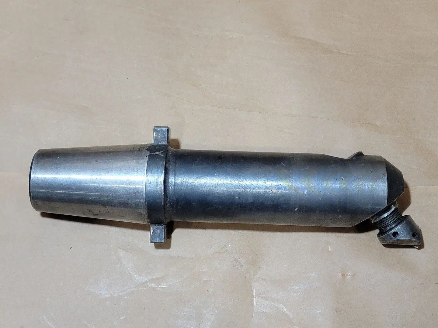 USED UNIVERSAL 805723