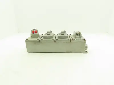 A-B 800-4HW7-12335 Heavy Duty Explosion Proof Selector Pushbutton Station Pilot