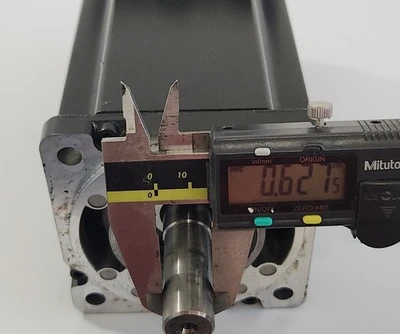 USED Allen-Bradley MPL-A320P-SK24AA