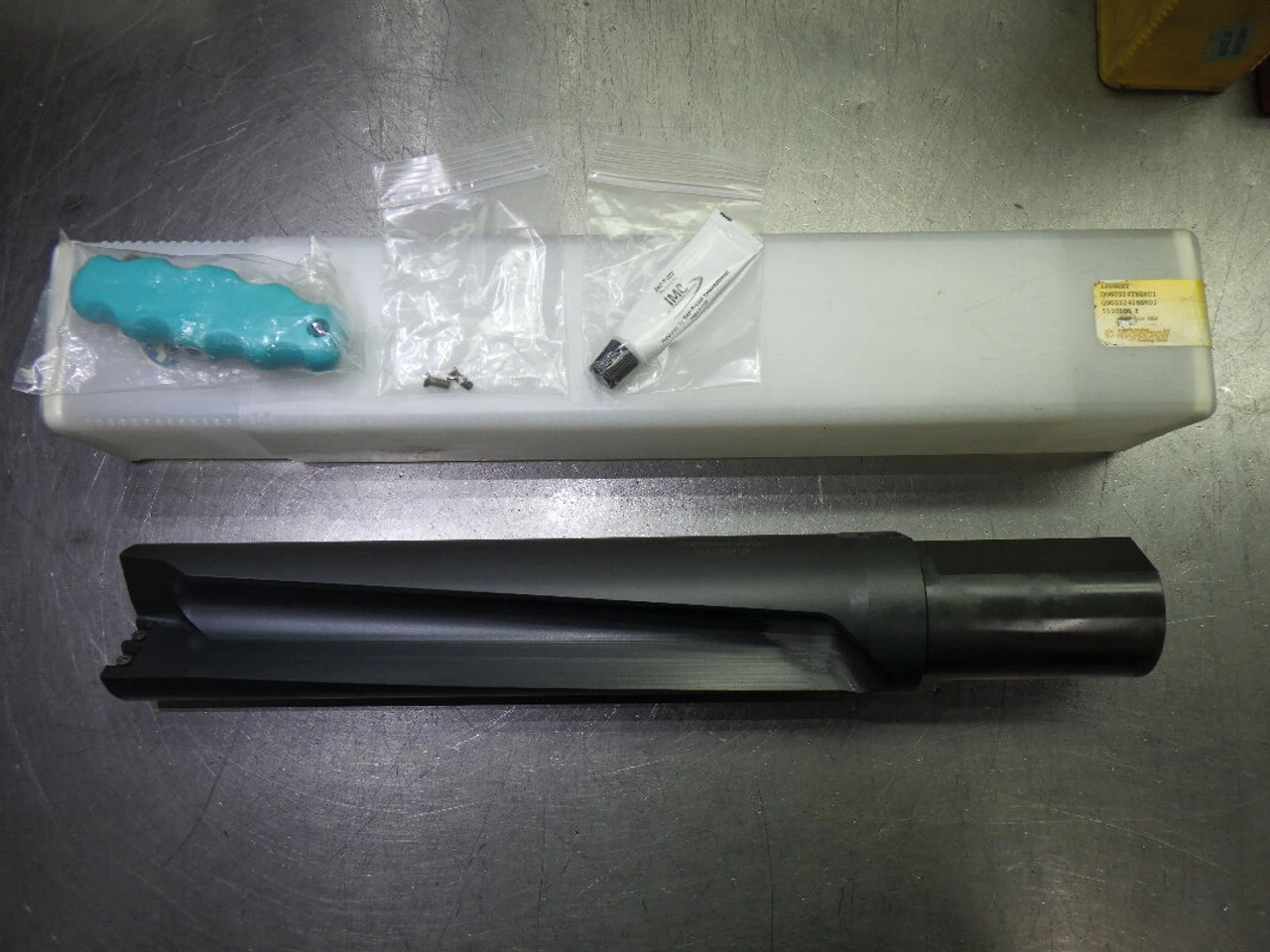 Ingersoll 2.375" Coolant Thru Indexable Drill 2" Shank Q0603241N8R01 (LOC1759)