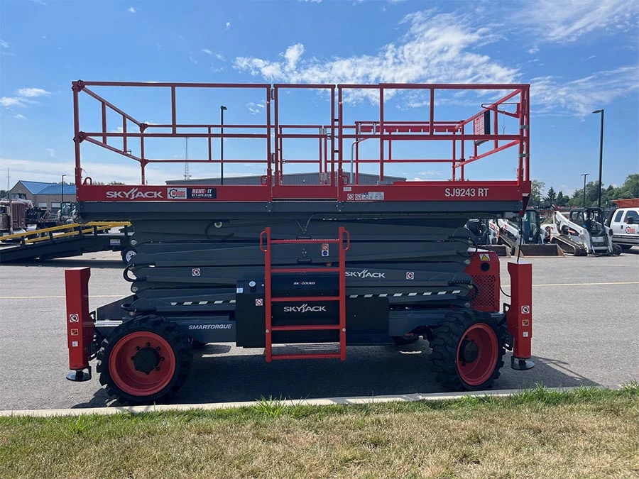 USED 2023 Skyjack SJ9243 RT
