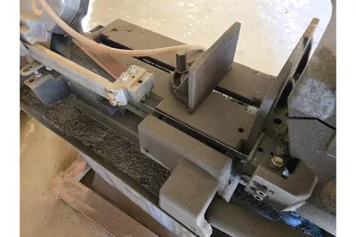 Used _UNKNOWN_ _UNKNOWN_ Horizontal Band Saws Texas US | IRS Auction #1572617