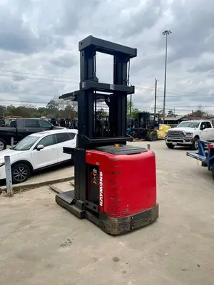 Used 2016 RAYMOND 550-OPC30TT Order Pickers Texas US | TB Forklifts #1274886