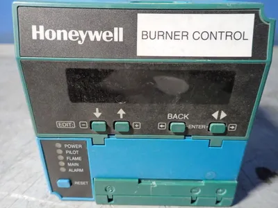 USED HONEYWELL RM7890B1014