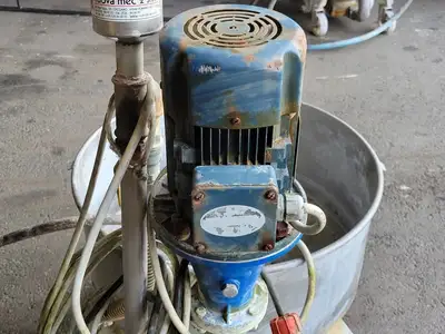 Pump Bin w/ 1 hp Motor