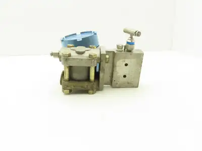 Rosemount M-618SCT316SS 1151GP7E22B1 Pressure Transmitter 45VDC 300 PSI & Valve