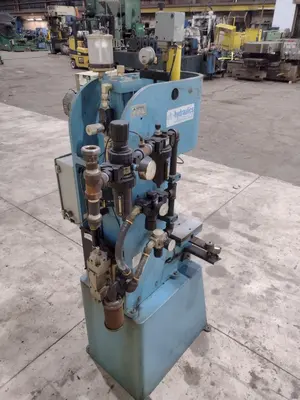 USED AIR-HYDRAULICS C-300