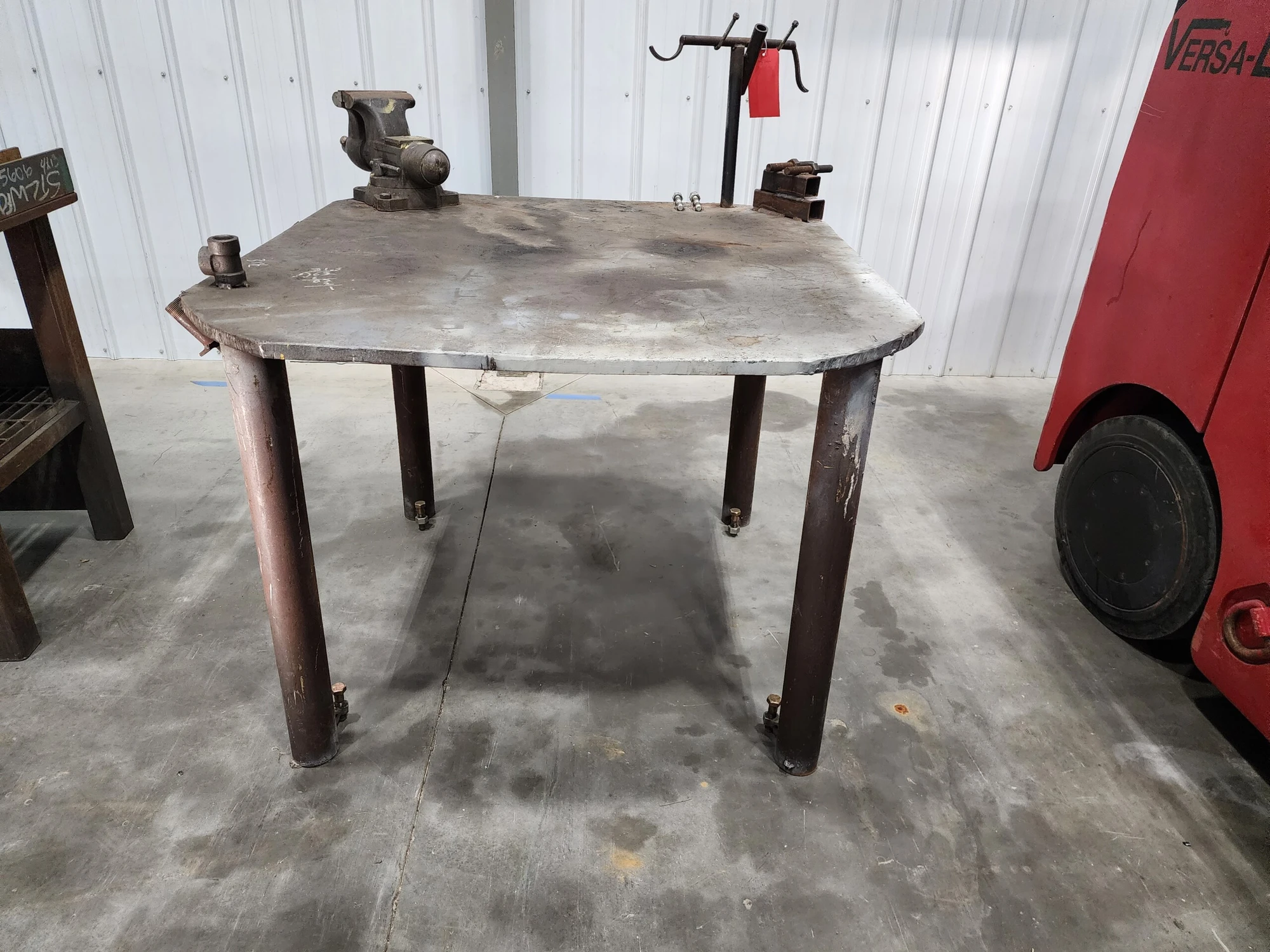 Welding Table with Wilton 6″ Vise