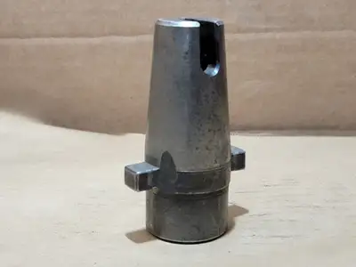 USED UNIVERSAL ENGINEERING 80328