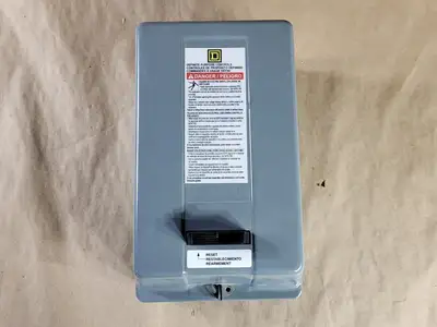 NEW SQUARE D 8911DPSG43V07