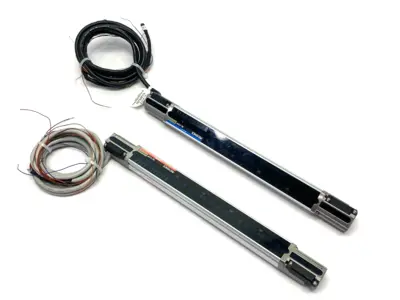 Used KEYENCE Safety Light Curtain Transmitter & Receiver Set, 31 Optical Axes Light Curtains & Grids Michigan US | Maverick Industrial Sales #1392450