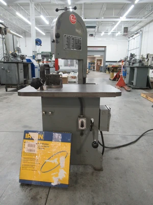 USED ROLL-IN SAW SF
