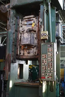 500 TON VERSON SSSC STAMPING PRESS 10" STROKE: STOCK #10910