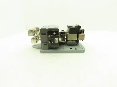 Furnas 40JB32A Motor Starter 135A 575VAC 3ph 100Hp NEMA 4 120V Coil