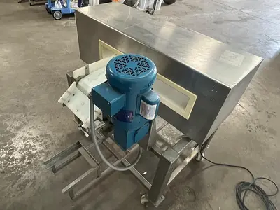 USED ERIEZ MAGNETICS 4 X 2SHI
