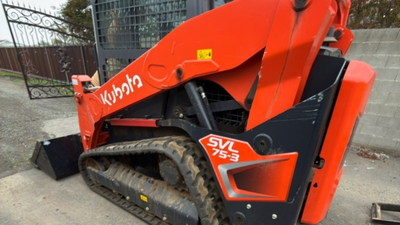 USED 2025 Kubota SVL75-3