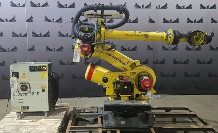Used 2016 FANUC FANUC R-2000iB/185L + R-30iB Robots Michigan US | iGAM Industrial Marketplace #1144104
