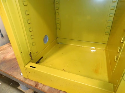 USED PRTOTECTOSEAL 12 GALLON