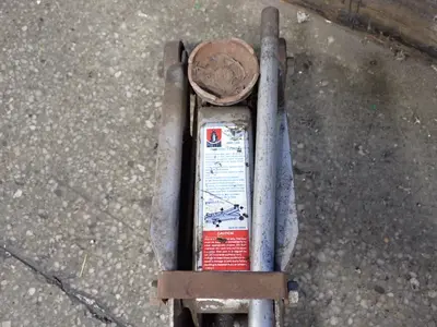 USED PRO LIFT F275