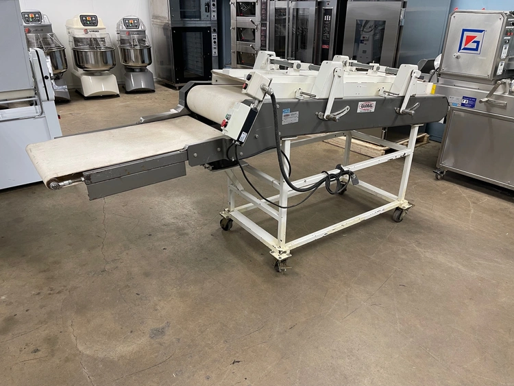 Used GLOBAL _UNKNOWN_ Roll Machines (Bakery) Ontario CA | Toronto Bakery Equipment #1060309