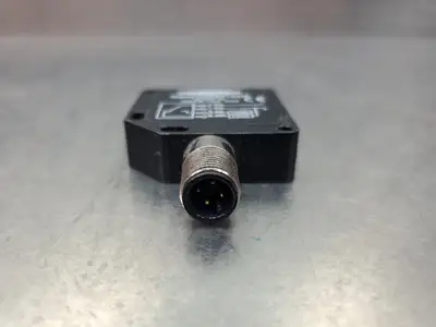 BANNER ENGINEERING QM42VN6AF150Q 10-30VDC Proximity Sensor. 3E-26