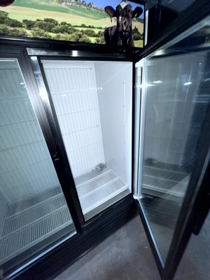 72-0461 True GDM-49F 2-Door Self Contained Freezer
