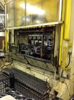 1985 BLOW SC2-600-96-48 PRESSES, STRAIGHT SIDE, DOUBLE CRANK | GCH Machinery (3)