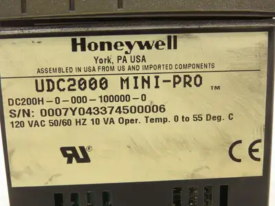 Honeywell UDC2000 Mini-Pro Temperature Controller 120VAC DC200H-0-000-10000-0