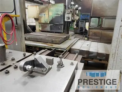 USED 1996 GIDDINGS & LEWIS MC70