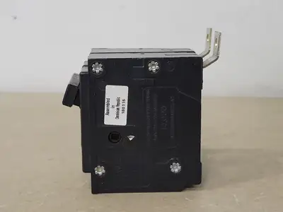 USED CUTLER-HAMMER BA235