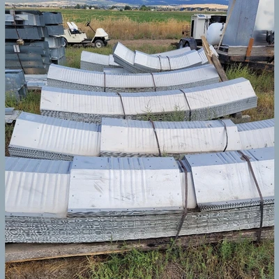 45ft x 90ft Steel Arch Building