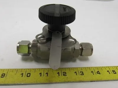 Parker 8Z(A)-B8LJ2-SS-S-LD 1/2" Female CPI Fit Tube Stainless Steel Ball Valve