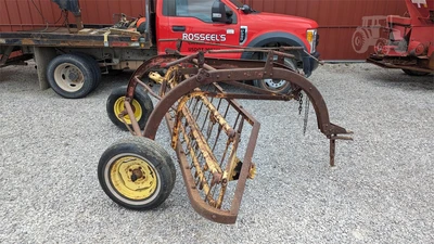 USED NEW HOLLAND ROLABAR 56