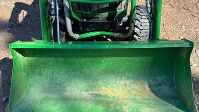 USED 2023 Deere 1025R