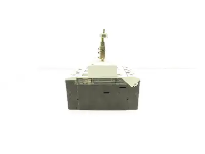 Moeller NZM7-160N Circuit Breaker With Rotary Drive Adaptor 160A 690VAC 3 Pole