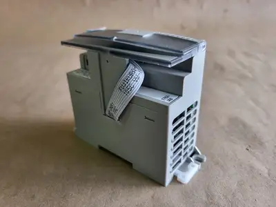 NEW ALLEN-BRADLEY 1762-IA8