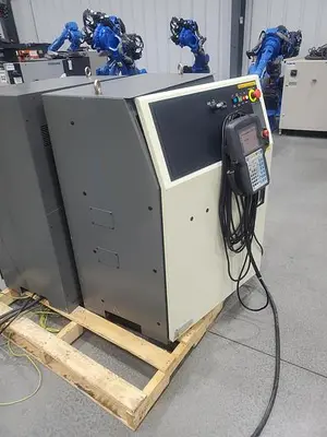 USED 2011 FANUC ARCMATE 120IC