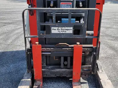 USED 2003 RAYMOND EASI R30TT
