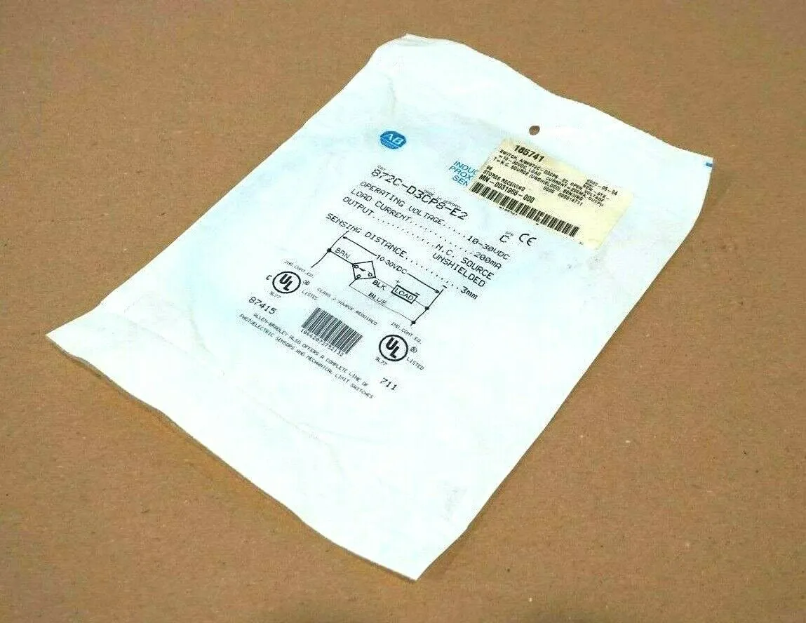 NEW ALLEN BRADLEY 872C-D3CP8-E2 PROXIMITY SENSOR SER.C 872CD3CP8E2