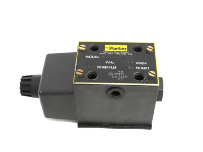 NEW PARKER D3W20BNYC-30 SOLENOID VALVE D3W20BNYC30