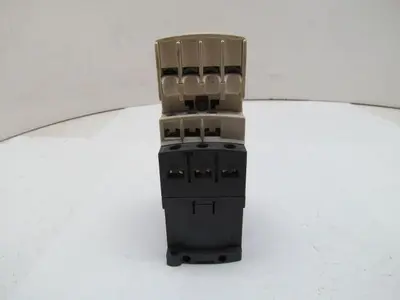 Telemecanique LC2D09REQ3827G1 Contactor 25A 24VDC Coil