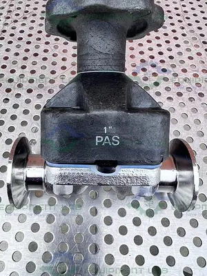USED ITT PURE FLO 1-316L-RA15MAX-CWP150 DIAPHRAGM VALVE W/ 1" SANITARY FITTING