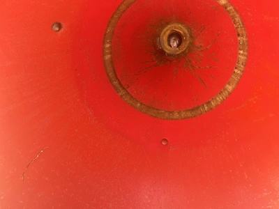 USED COSMO 500 FERTILIZER SPREADER